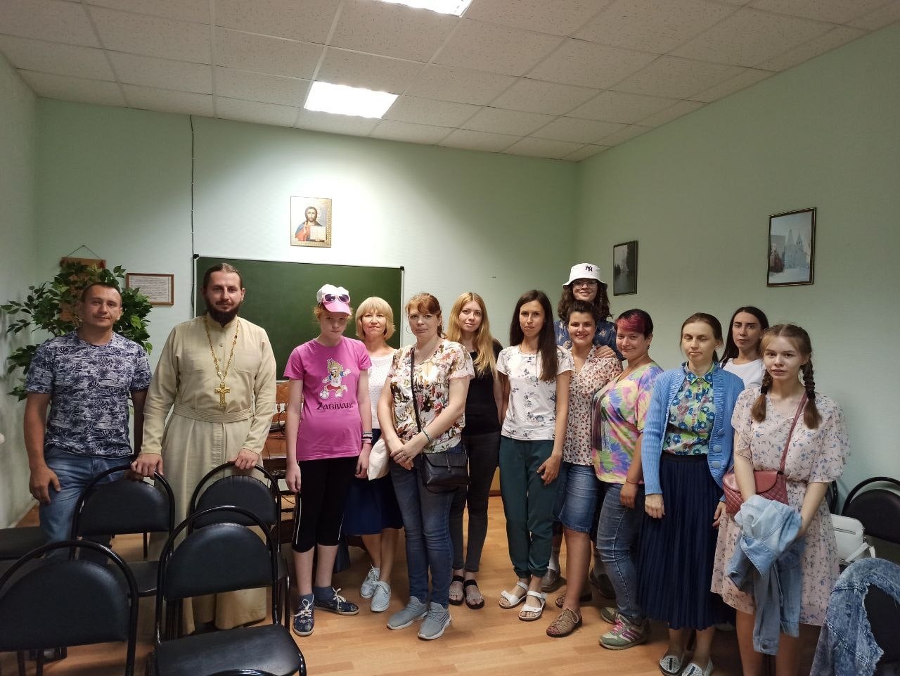 Участники молодежного общества Свято-Троицкого собора г.Балаково посмотрели фильм «Хористы»