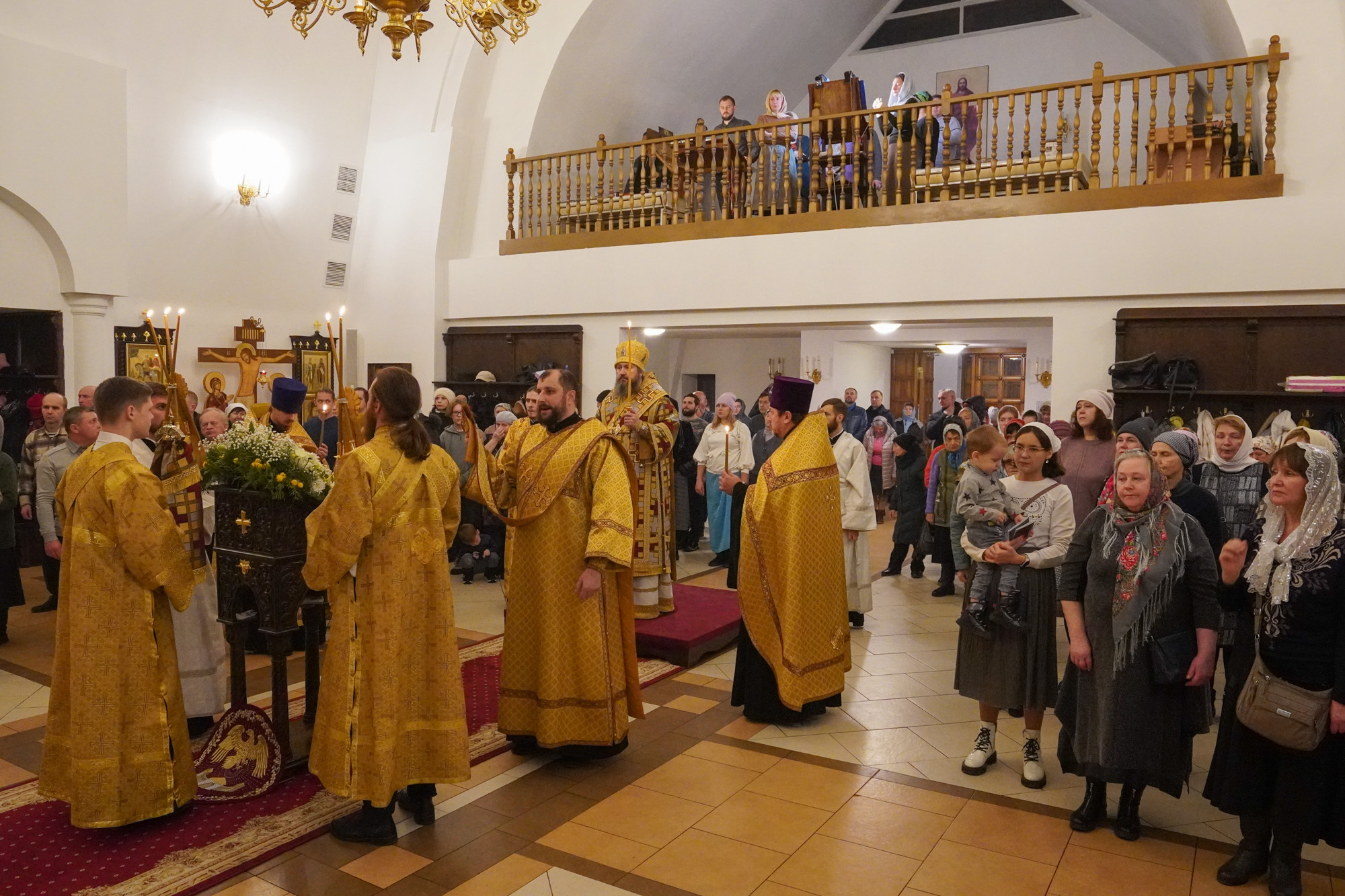 Епископ Варфоломей совершил всенощное бдение в храме Рождества Христова г. Балаково