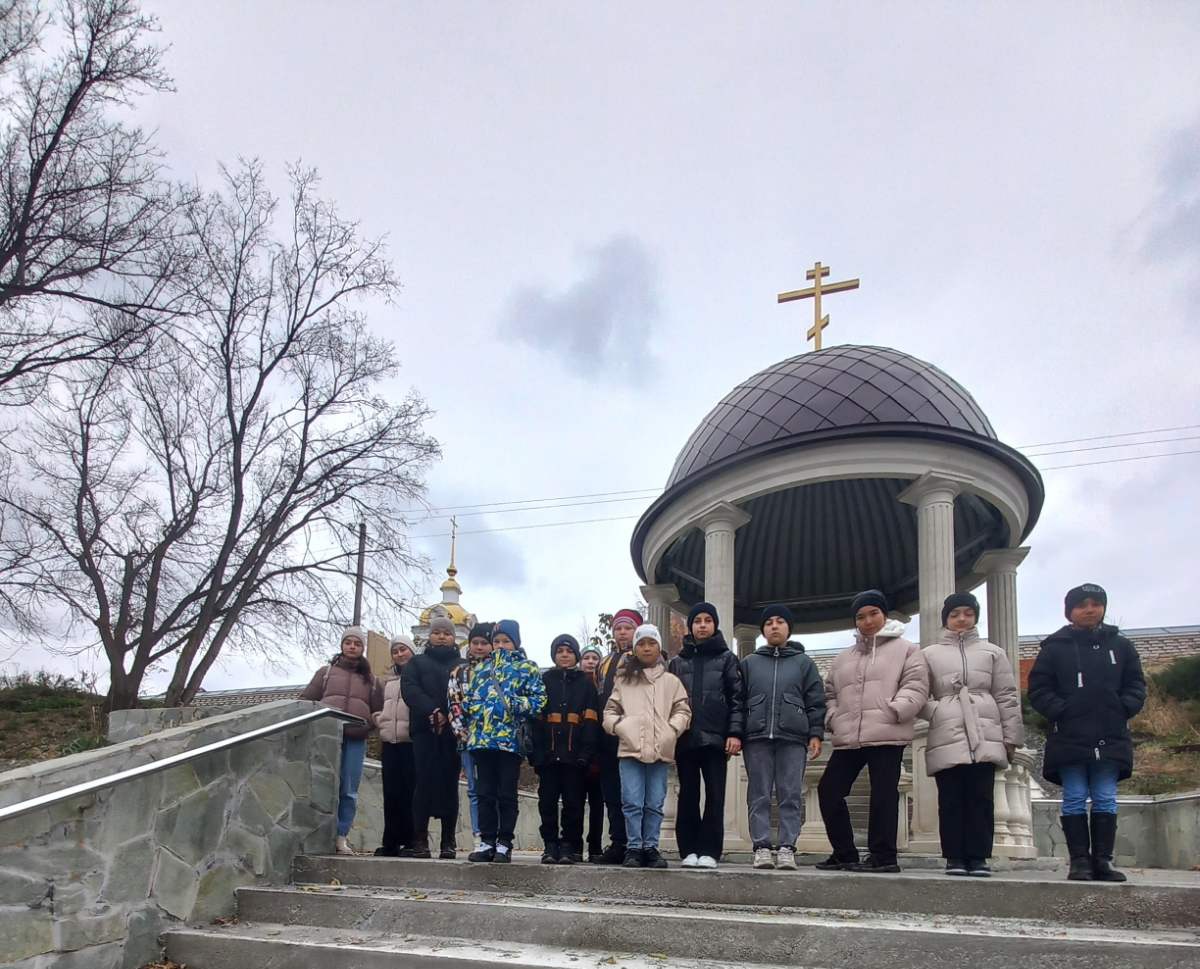 Учащиеся школы с. Преображенка посетили Свято-Никольский женский монастырь п. Монастырский