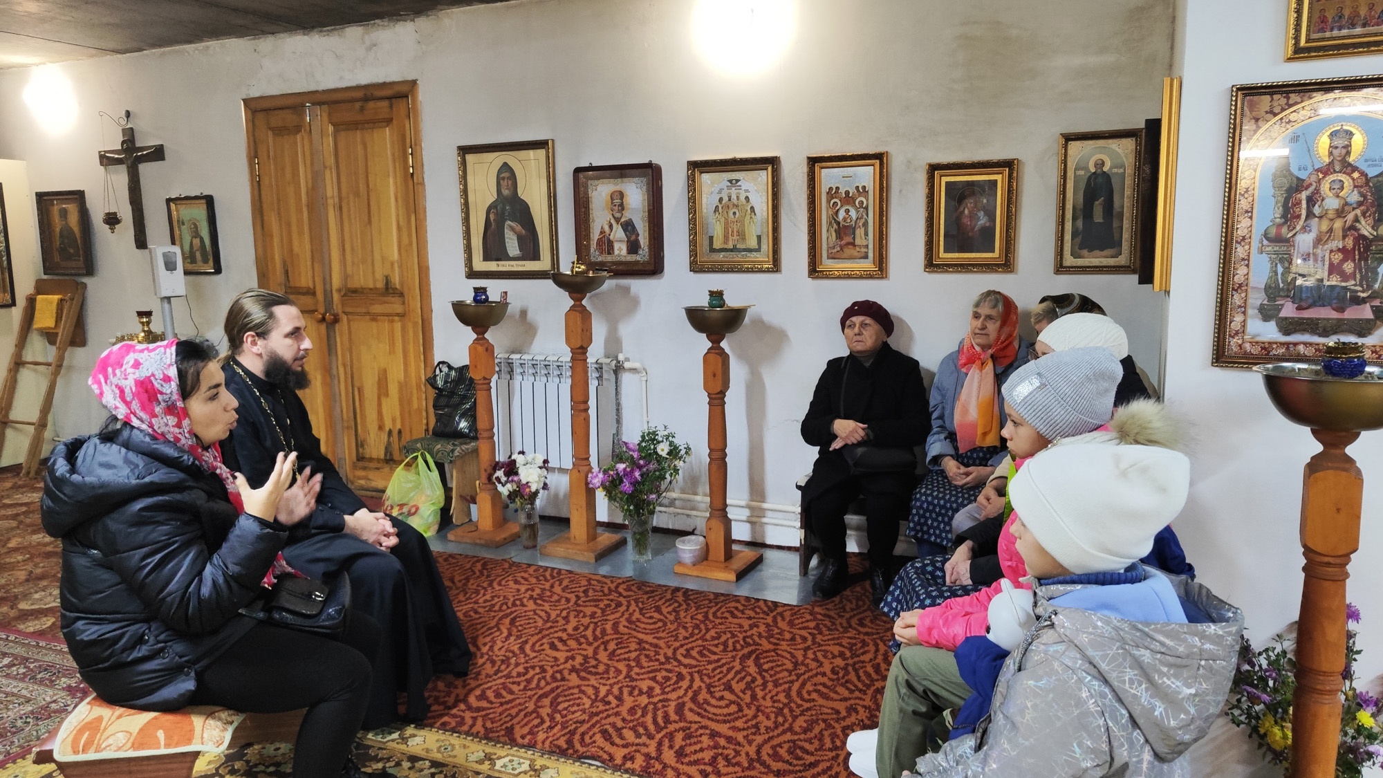 Состоялась беседа о богослужении со слабослышащими жителями г. Балаково