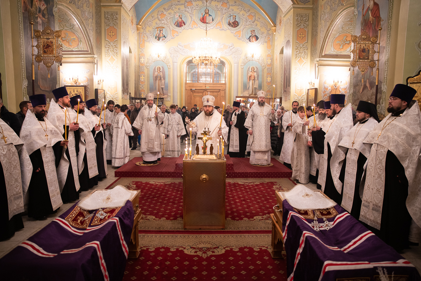 Епископ Варфоломей принял участие в соборном архиерейском всенощном бдении в Покровском соборе г. Саратова