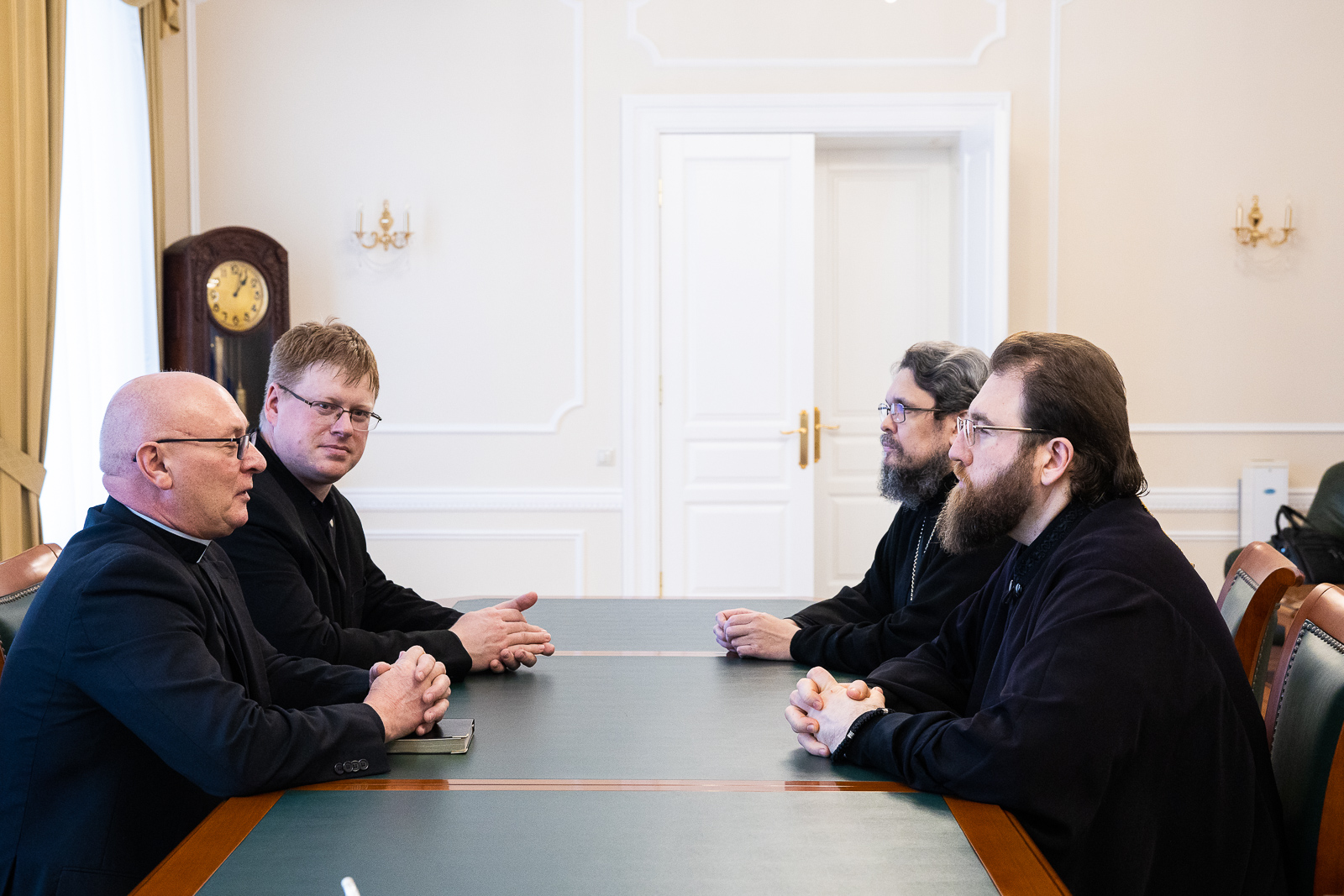 Митрополит Игнатий встретился с представителями Евангелическо-Лютеранской общины