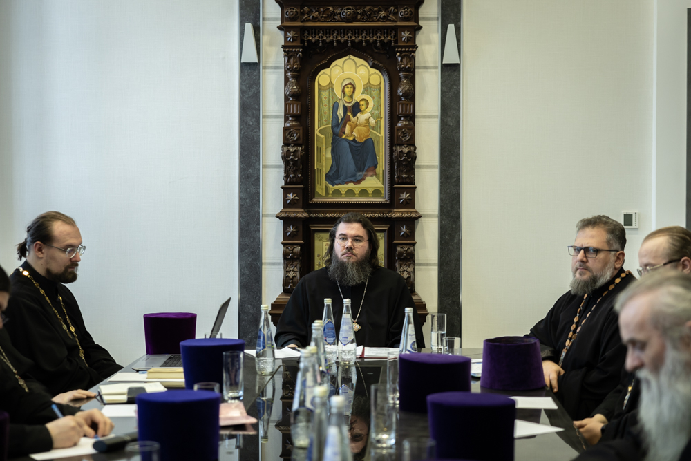 Епископ Покровский и Новоузенский Фома провел расширенное заседание епархиального совета