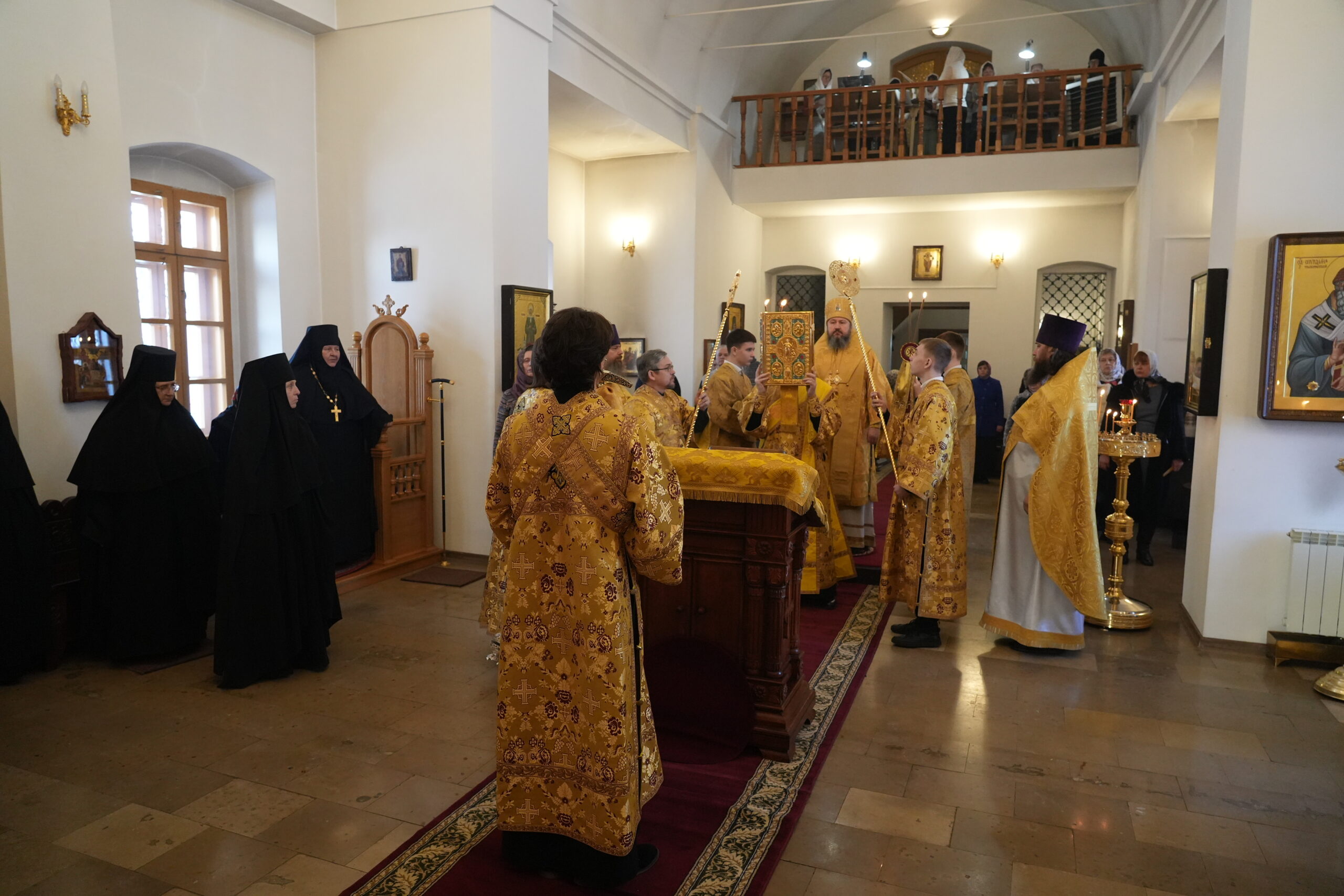 Епископ Варфоломей совершил Божественную литургию в Свято-Никольском женском монастыре п. Монастырский Пугачёвского района