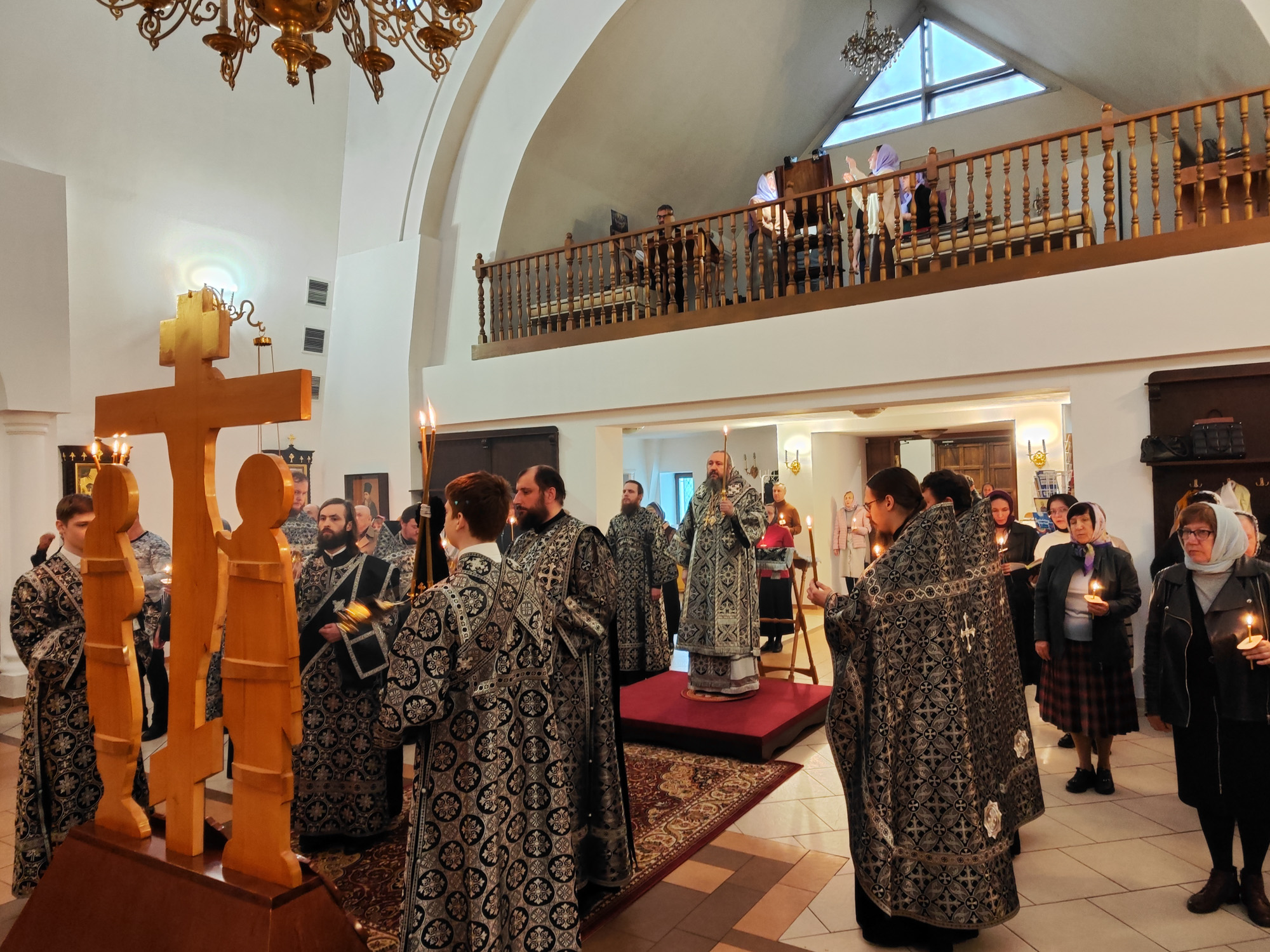 Епископ Варфоломей совершил Пассию в храме Рождества Христова г. Балаково