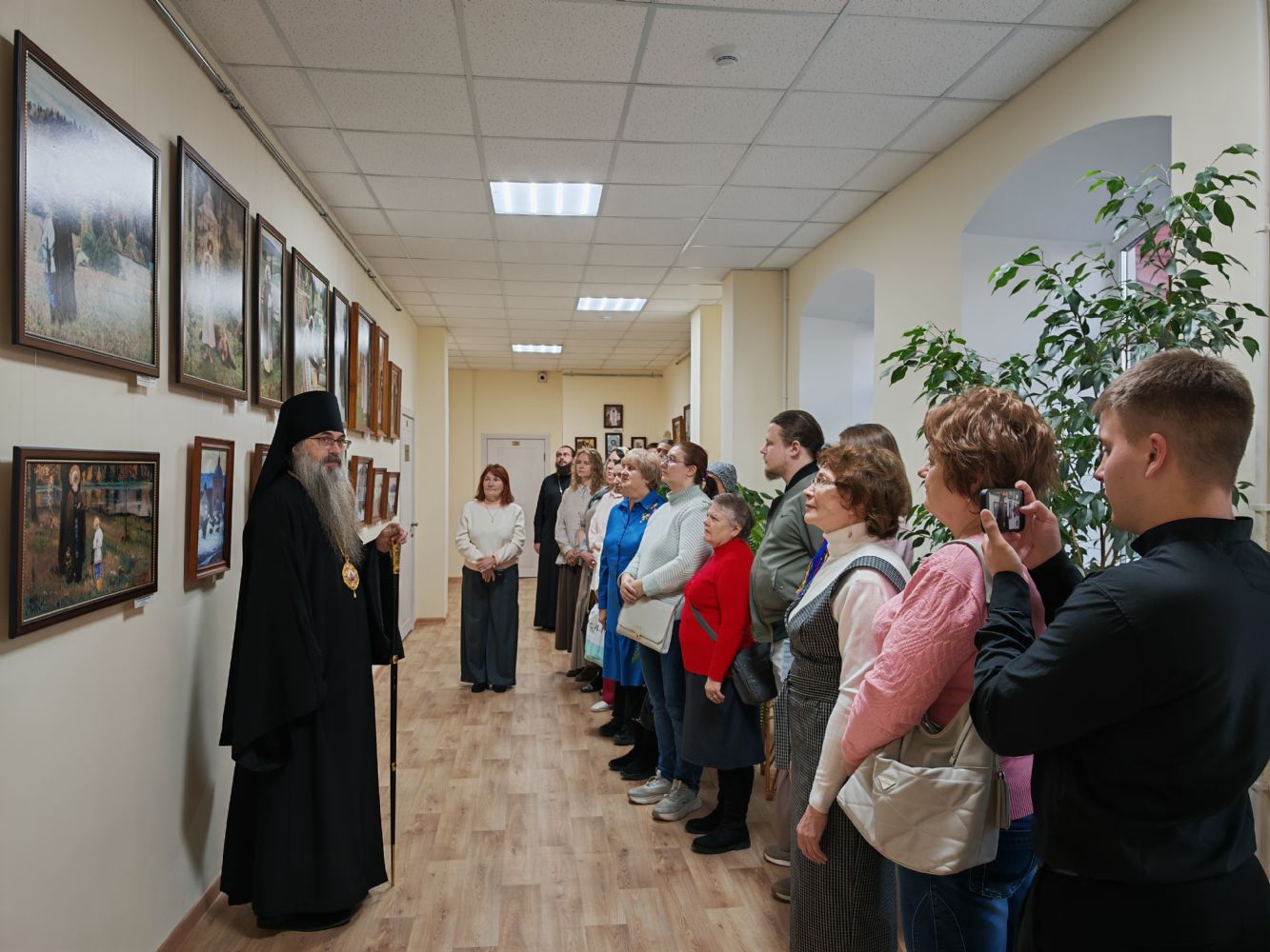 В духовно-просветительском центре Балаковской епархии открылась выставка репродукций полотен Михаила Нестерова